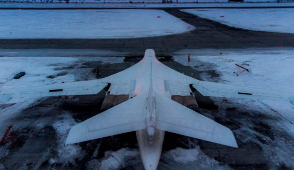 Минобороны России: беспилотник ВСУ атаковал аэродром в саратовском Энгельсе