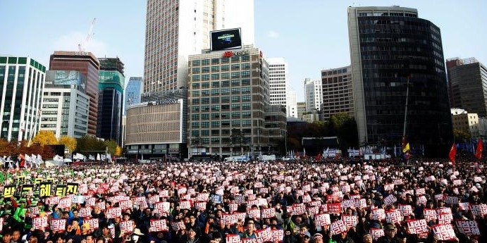 В Южной Корее парламент поддержал импичмент президента