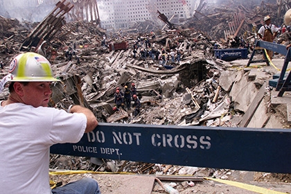 Бывший министр ВМС США заявил о причастности Эр-Рияда к терактам 11 сентября