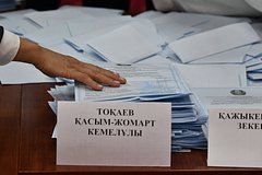 Определился лидер на выборах президента Казахстана