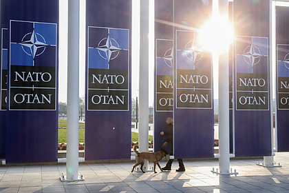 МИД отреагировал на высылку российских дипломатов из НАТО