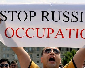 Верх абсурда: Латвия составляет против России иск за «ущерб от советской оккупации»