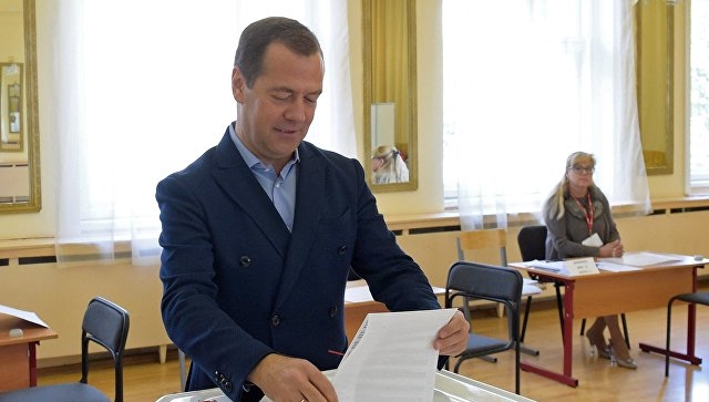 Выборы прошли на высоком уровне, заявил Медведев