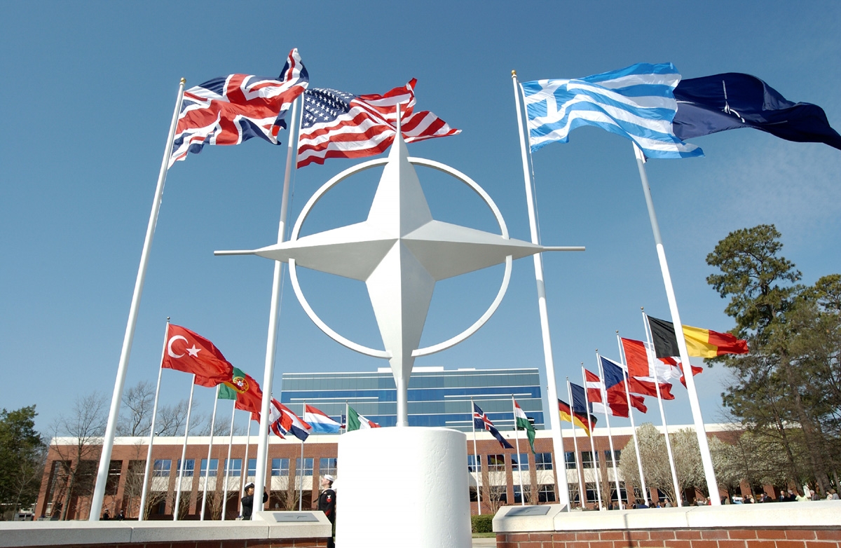 НАТО пригрозила России ядерным ударом
