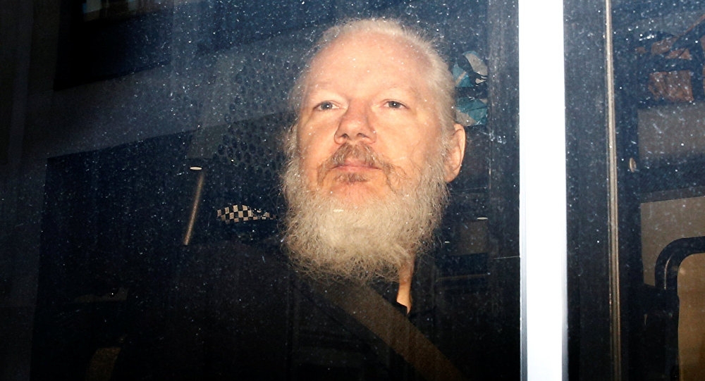 US Charges Assange With Helping Chelsea Manning Break Into Classified Computers