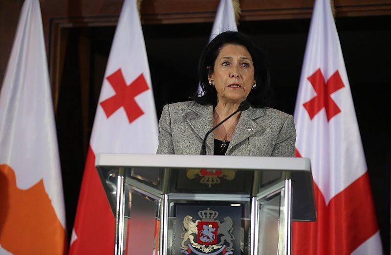 Зурабишвили сохранила пост президента Грузии