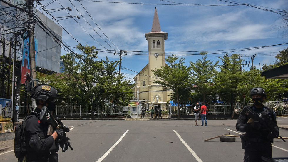 14 injured after Catholic church in Indonesia hit by suicide bomb attack