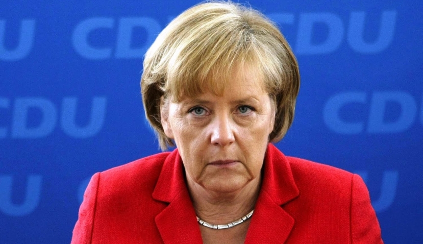 Меркель раскритиковала Москву за снятие запрета на поставки С-300 Ирану