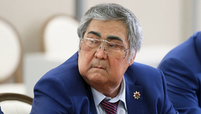 Аман Тулеев сложил с себя полномочия губернатора Кемеровской области