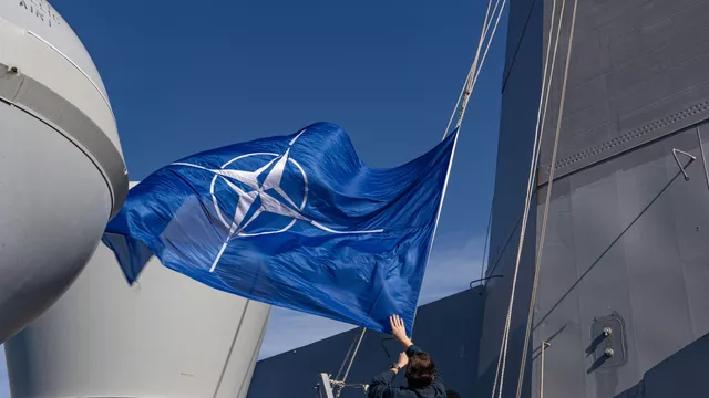 Флаг НАТО