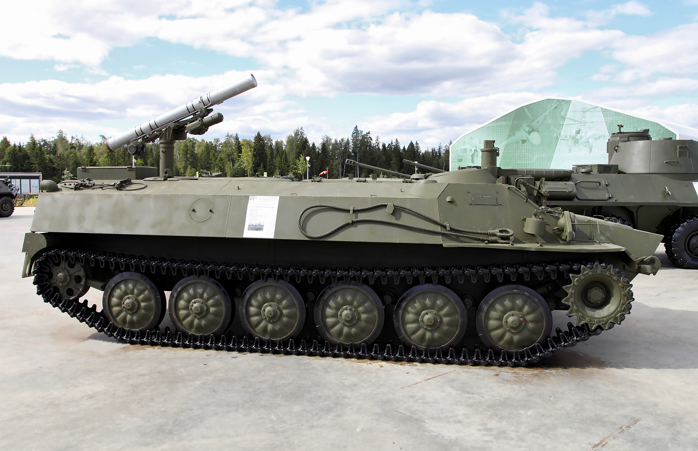 Армия РФ оперативно нарастила парк танков Т-80 с высочайшей мобильностью Фото: wikimedia commons / Vitaly V. Kuzmin, CC BY-SA 3.0