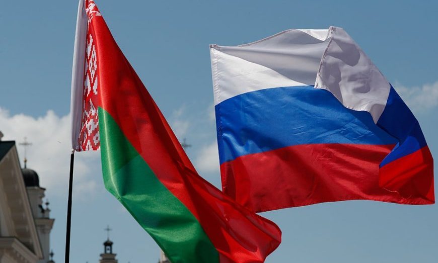 РФ и Белоруссия договорились о переводе основных платежей в рубли