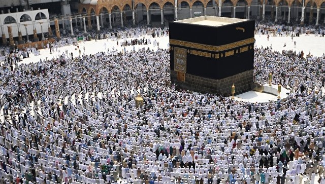 На хадж в Саудовскую Аравию из-за границы прибыло более 1,7 млн паломников