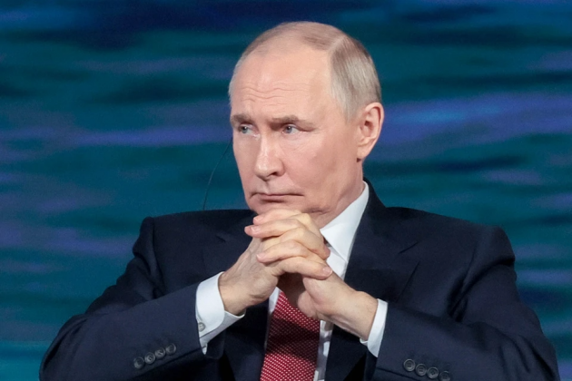 Путин настаивает на признании Украиной итогов референдумов