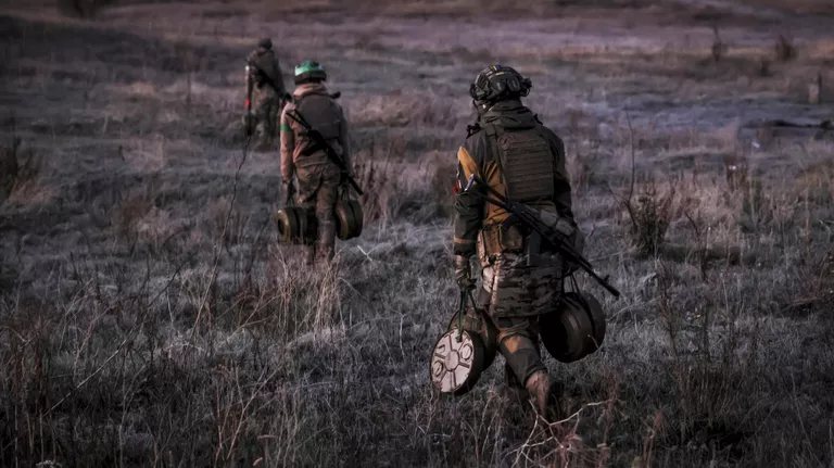 Фото: AP Photo / Ukrainian 24th Mechanised Brigade/Oleg Petrasiuk