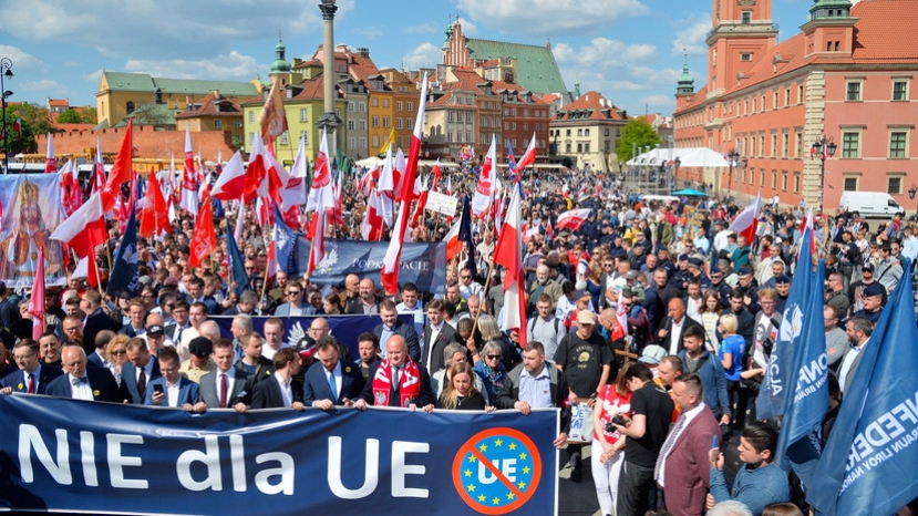 Гарантии для сторонников интеграции: зачем в Польше предлагают конституционально закрепить членство в ЕС и НАТО