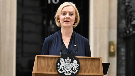 Лиз Трасс объявила об отставке с поста премьер-министра Великобритании