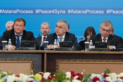 Представитель России рассказал об итогах первого дня межсирийских переговоров
