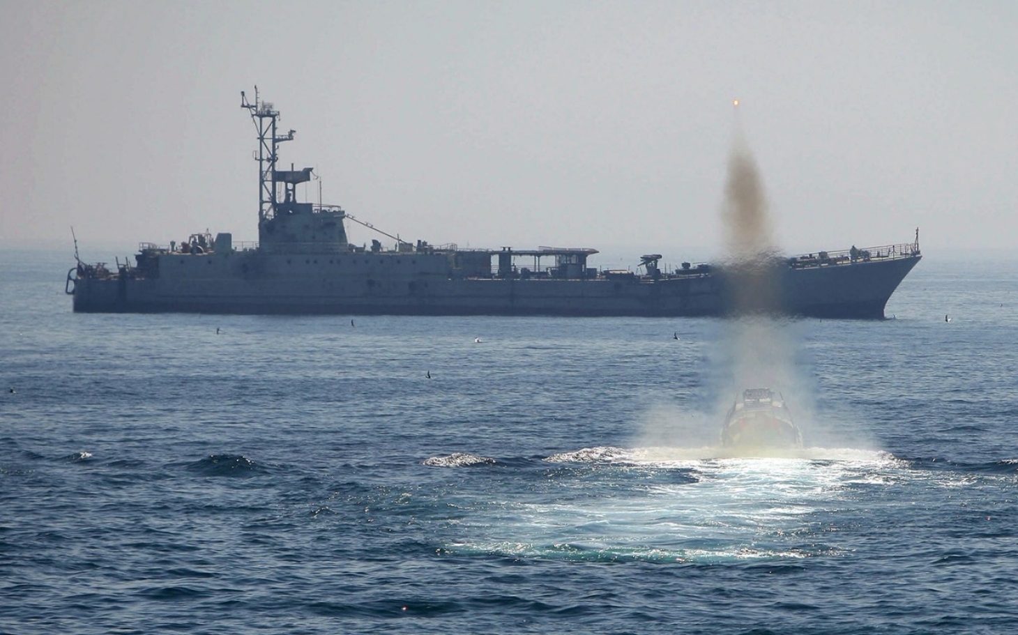 US & allies launch joint naval war games in Iran's backyard