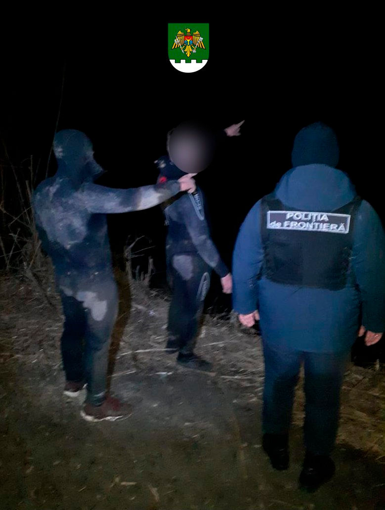 Ukrainian guards busted on wrong side of Moldovan border