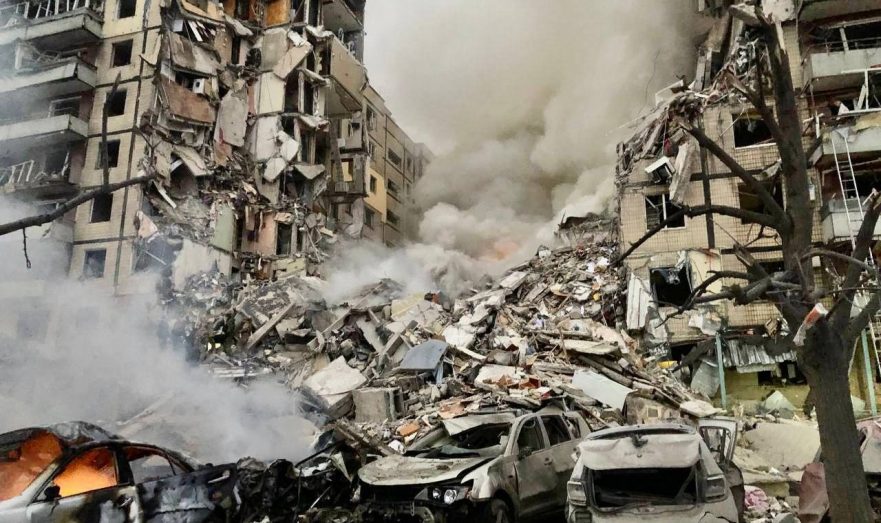 В результате взрыва в Днепропетровске разрушен жилой дом