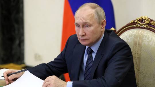 Kremlin comments on potential Putin Donbass visit