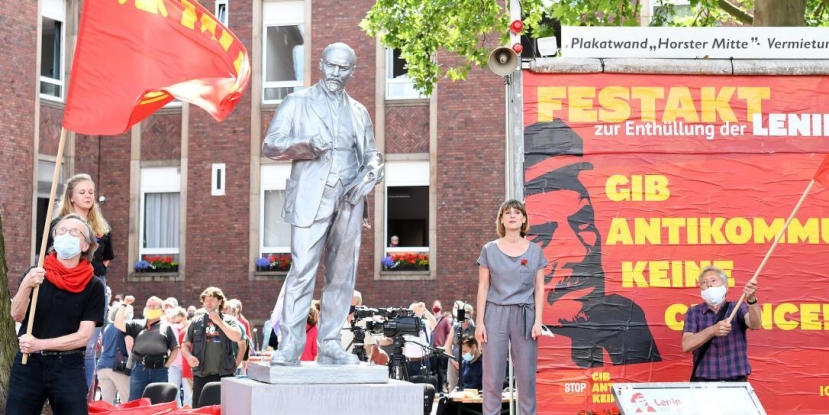 В западной Германии впервые установили памятник Ленину