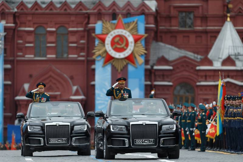 «Путин показывает российскую военную мощь»