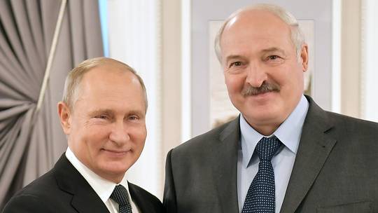 Putin gets heavy-duty birthday gift from Belarusian leader