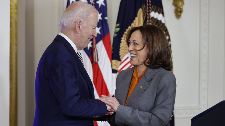 Biden endorses Kamala Harris as successor