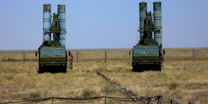 Минобороны РФ в августе разместит в Крыму полк С-400