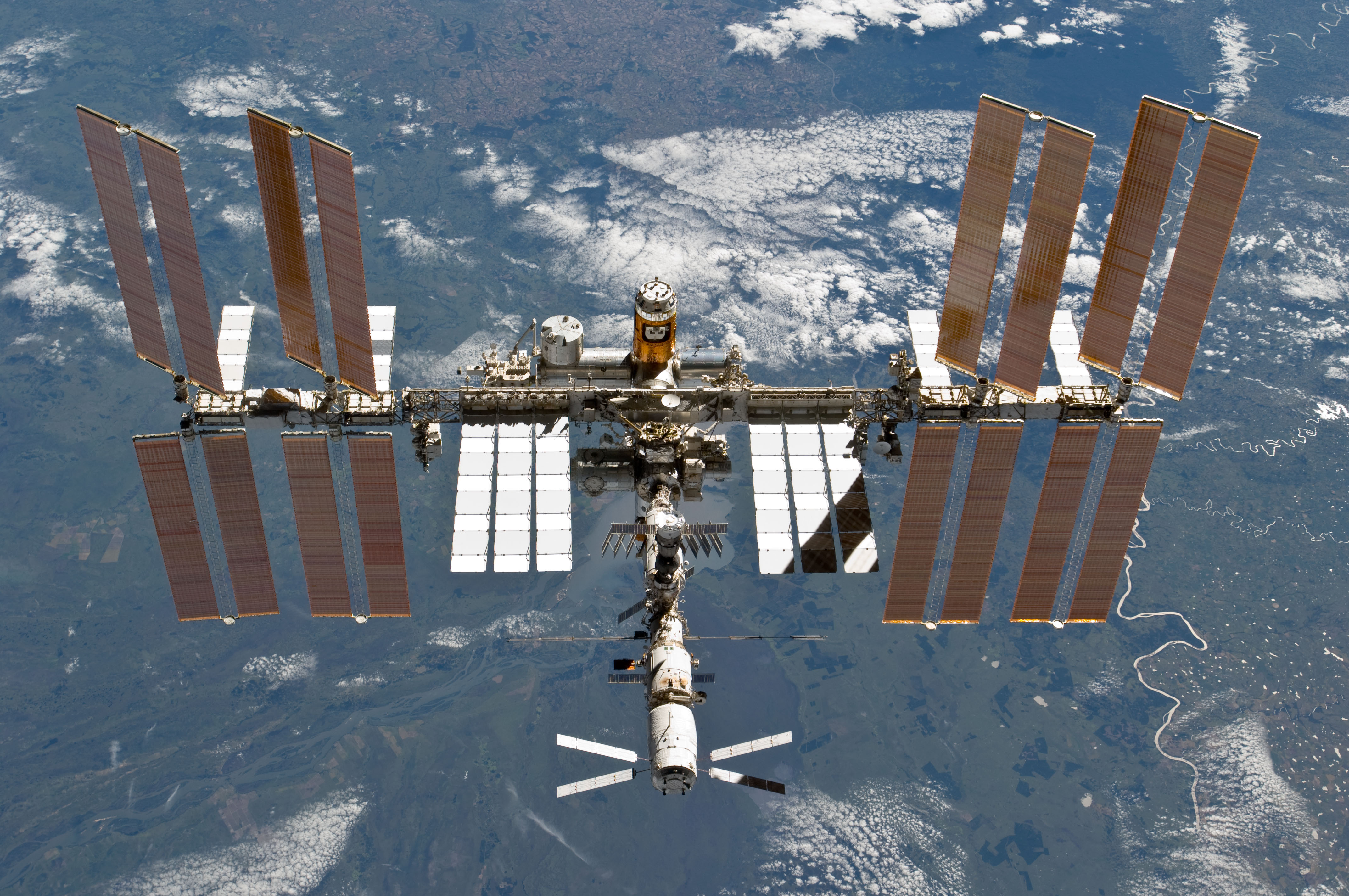 Russia Plans to Withdraw From ISS, Deploy Its Own National Space Station