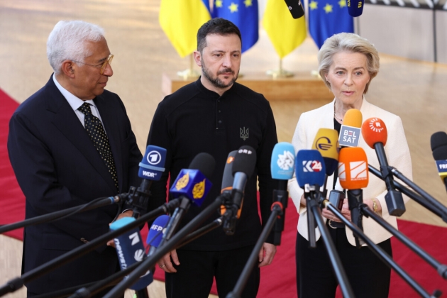 Евросоюз приостановил помощь Украине на 1,5 млрд евро из-за проблем с антикоррупционными агентствами