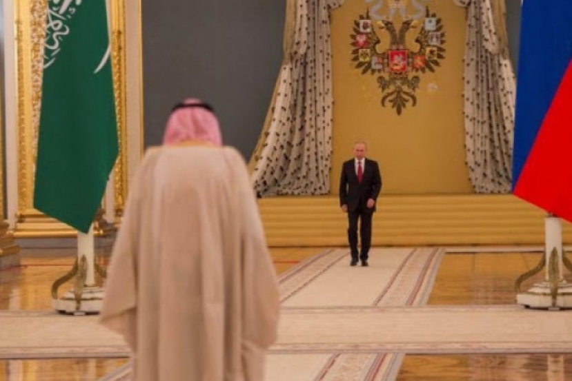 Саудовская Аравия объявила России войну, вновь обвалив цены на нефть