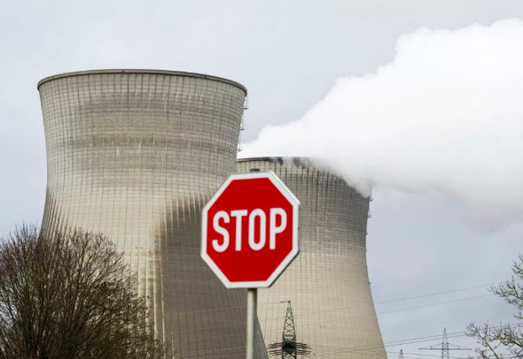 В Германии закрыли половину атомных электростанций