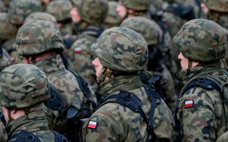 Никакой деэскалации: Польша увеличит численность армии у границы с Белоруссией