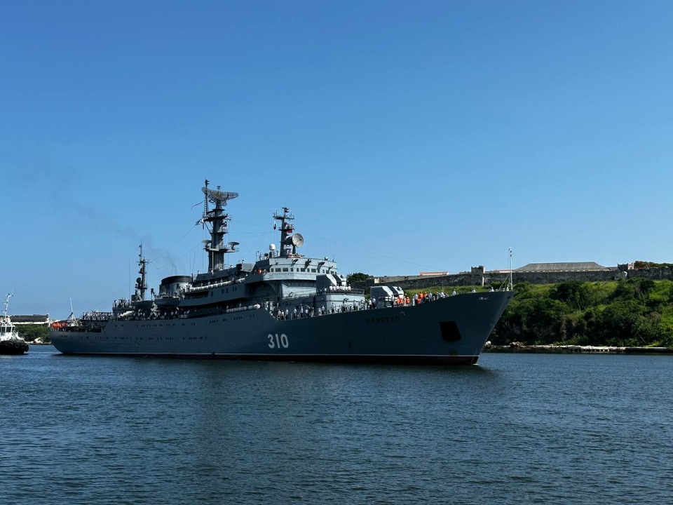 CNN: сигнал об укреплении связей — российский военный корабль зашёл в порт Гаваны