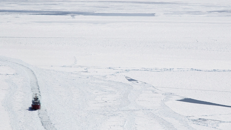 Bloomberg: таяние льдов подогревает конкуренцию арктических держав