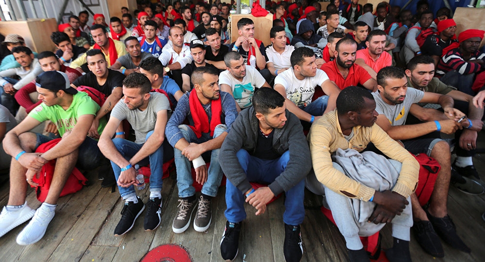 This Can't Last for Long: Italian Scholar Speaks About 'Cost' of Migrant Crisis