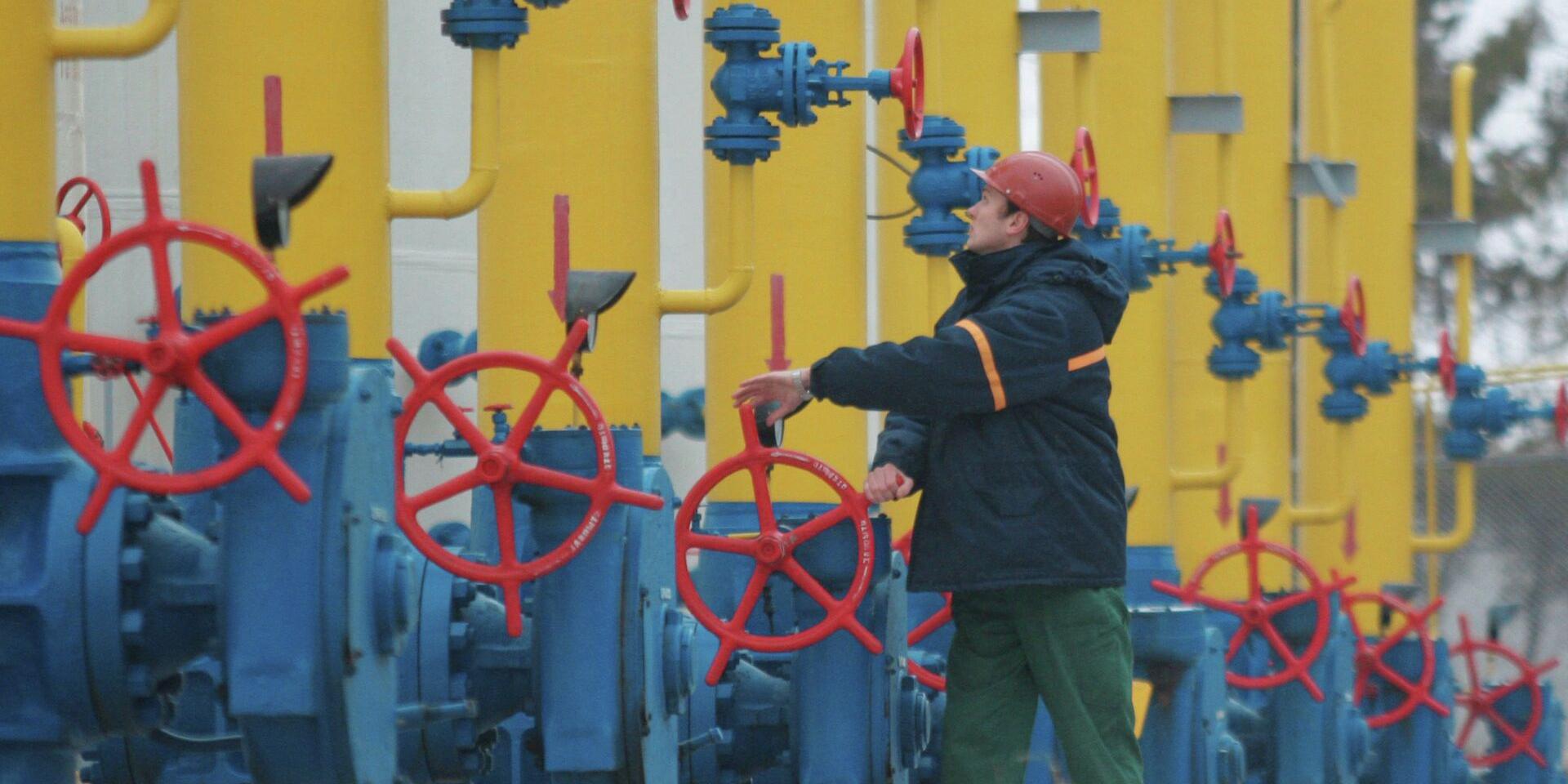 Россия прекратила поставлять газ Польше