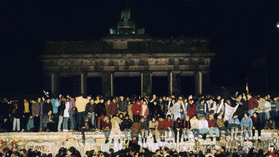 Less than the sum of its parts: German reunification thirty years on