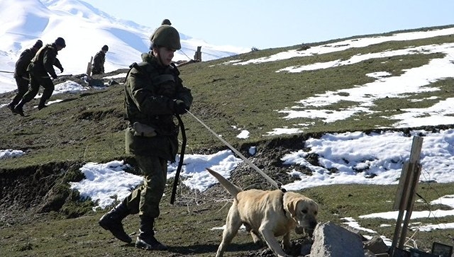 Российские военные помогут Таджикистану устранить последствия схода лавин