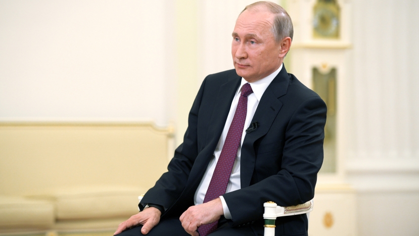 «У России нет территориальных проблем»: Путин в интервью японским СМИ о Курилах
