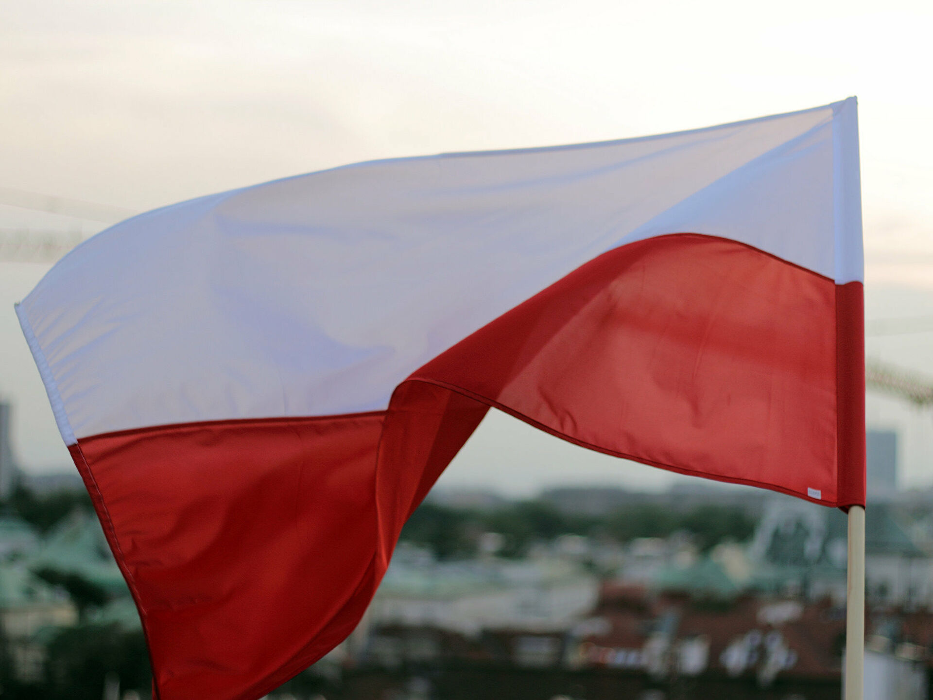 В Польше лишили неработающих украинцев пособий
