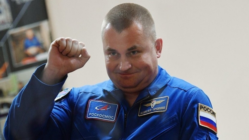 «Главная мечта — ещё раз в космос»: Алексей Овчинин о полётах на орбиту, ёлке на МКС и оливье в пакете