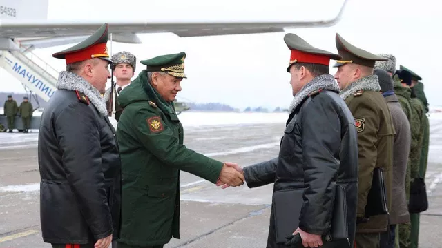 Шойгу поблагодарил Лукашенко за гостеприимство к российским военным
