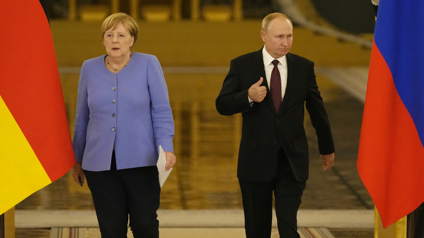 Путин заявил, что разочарован высказыванием Меркель о Минских соглашениях