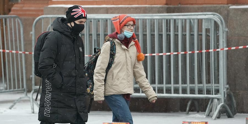 "Возвращение к нормальной жизни": Собянин ослабил антиковидные ограничения в Москве