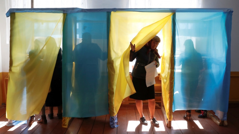 «Легитимность поставят под сомнение»: почему в партии Зеленского заявили о возможном срыве выборов в Раду