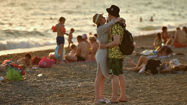 Крым принял первый миллион отдыхающих в этом году